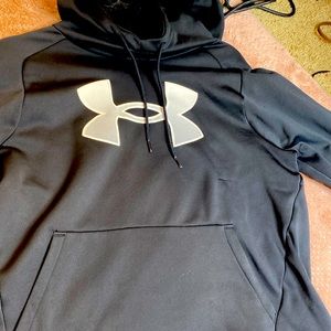 Black under armor not used hoodie youth medium